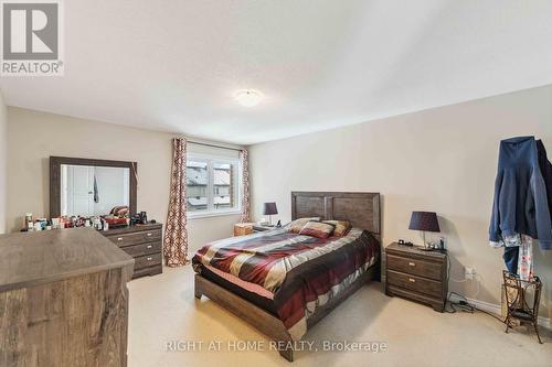 300 Cooks Mill Crescent, Ottawa, ON - Indoor Photo Showing Bedroom