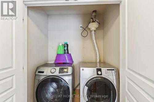 300 Cooks Mill Crescent, Ottawa, ON - Indoor Photo Showing Laundry Room