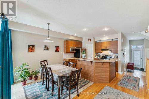 300 Cooks Mill Crescent, Ottawa, ON - Indoor