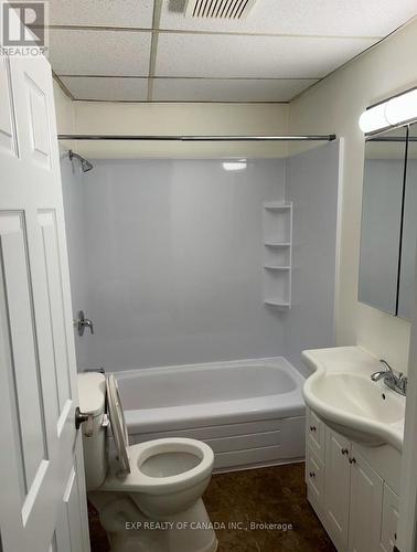 636 D'Iberville Street, Iroquois Falls, ON - Indoor Photo Showing Bathroom