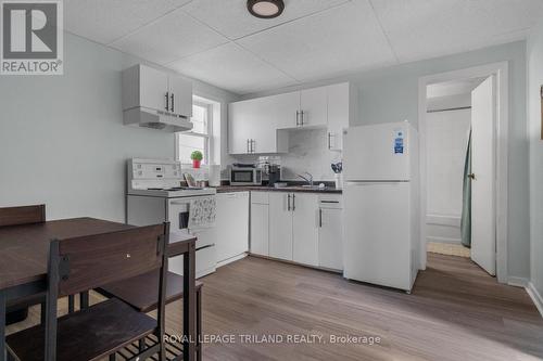 3 - 469 Grey Street, London, ON - Indoor Photo Showing Kitchen