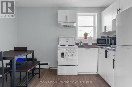 3 - 469 Grey Street, London, ON - Indoor Photo Showing Kitchen