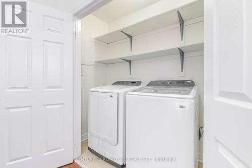 71 Maple Valley Street, Brampton, ON - Indoor Photo Showing Laundry Room