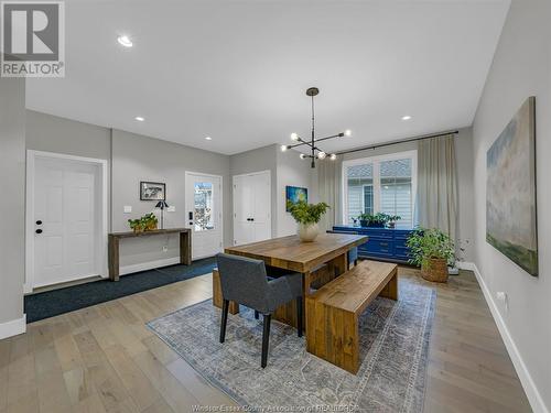 53 Red Oak Crescent, Boblo Island, ON - Indoor Photo Showing Other Room