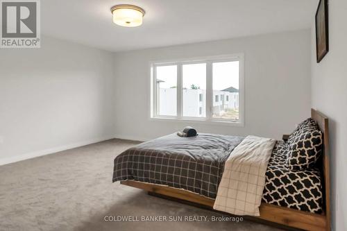 3716 Lakepoint Drive, Orillia, ON - Indoor Photo Showing Bedroom