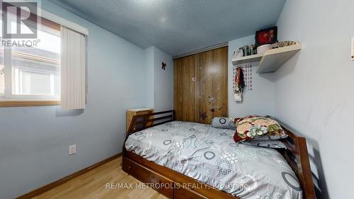 24 Outlook Garden Boulevard, Toronto, ON - Indoor Photo Showing Bedroom