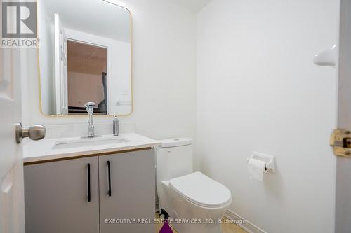 49 - 120 Railroad Street, Brampton, ON - Indoor Photo Showing Bathroom