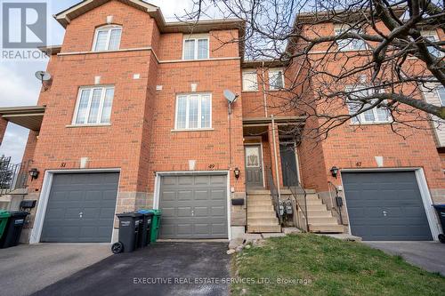 49 - 120 Railroad Street, Brampton, ON - Outdoor