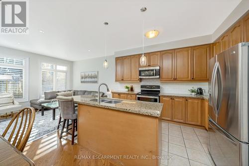 2036 Lushes Avenue, Mississauga, ON - Indoor Photo Showing Kitchen With Double Sink