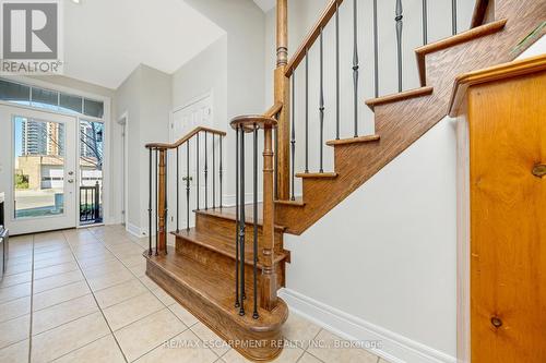 2036 Lushes Avenue, Mississauga, ON - Indoor Photo Showing Other Room