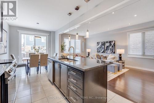 354 Powadiuk Place, Milton, ON - Indoor Photo Showing Kitchen With Upgraded Kitchen