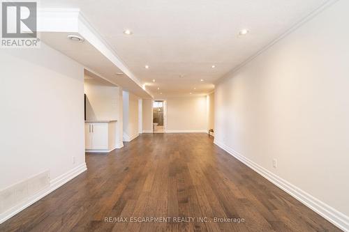 5247 Spruce Avenue, Burlington, ON - Indoor Photo Showing Other Room