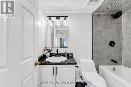 1110 - 330 Mill Street S, Brampton, ON - Indoor Photo Showing Bathroom