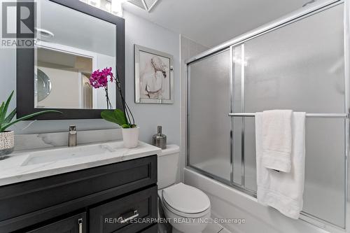 26 - 47 Hays Boulevard, Oakville, ON - Indoor Photo Showing Bathroom