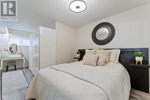 26 - 47 Hays Boulevard, Oakville, ON - Indoor Photo Showing Bedroom