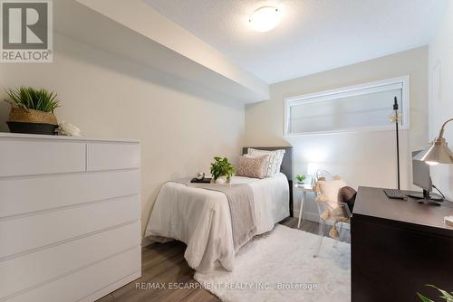 26 - 47 Hays Boulevard, Oakville, ON - Indoor Photo Showing Bedroom