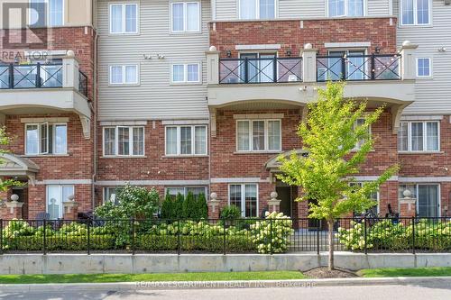 26 - 47 Hays Boulevard, Oakville, ON - Outdoor With Facade