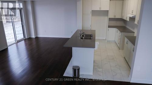 11 Spiers Road, Erin, ON - Indoor Photo Showing Kitchen With Double Sink