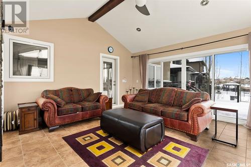 4128 Green Willow Terrace, Regina, SK - Indoor Photo Showing Living Room