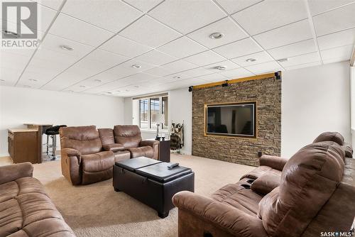 4128 Green Willow Terrace, Regina, SK - Indoor Photo Showing Living Room