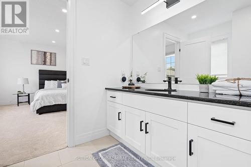 1026 Wright Drive, Midland, ON - Indoor Photo Showing Bathroom