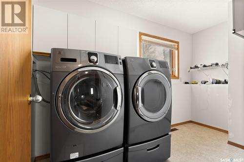 125 Solberg Street, Milestone, SK - Indoor Photo Showing Laundry Room