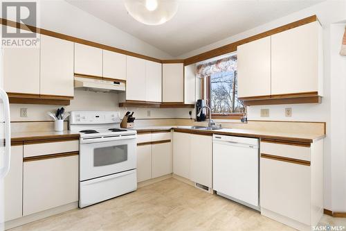 125 Solberg Street, Milestone, SK - Indoor Photo Showing Kitchen With Double Sink