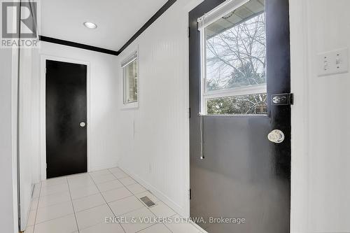 2432 Wyndale Crescent, Ottawa, ON - Indoor Photo Showing Other Room