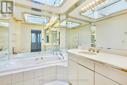 2432 Wyndale Crescent, Ottawa, ON - Indoor Photo Showing Bathroom