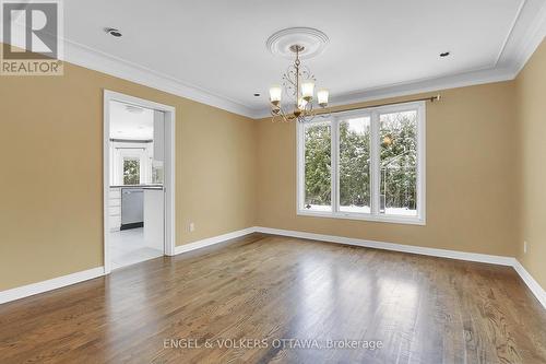 2432 Wyndale Crescent, Ottawa, ON - Indoor Photo Showing Other Room