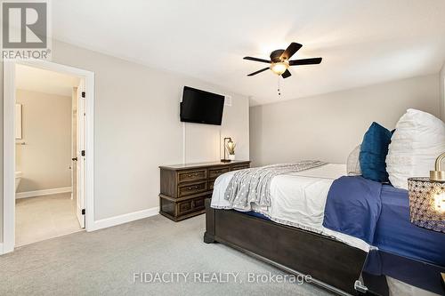 228 Kimpton Drive, Ottawa, ON - Indoor Photo Showing Bedroom