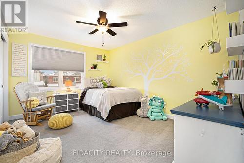 228 Kimpton Drive, Ottawa, ON - Indoor Photo Showing Bedroom