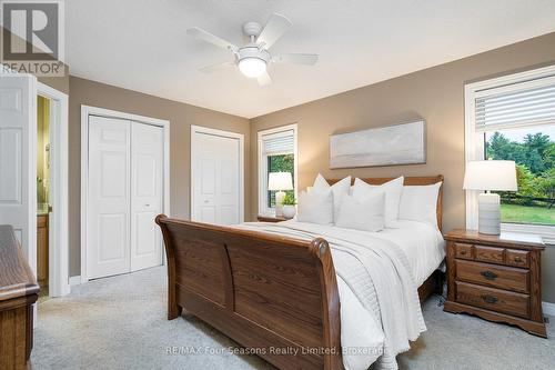 84 Wasaga Sands Drive, Wasaga Beach, ON - Indoor Photo Showing Bedroom