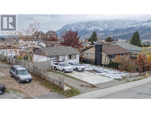 52 Okanagan Avenue W, Penticton, BC - Outdoor