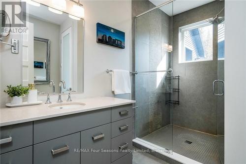 107 Maple Lane, Blue Mountains (Blue Mountain Resort Area), ON - Indoor Photo Showing Bathroom