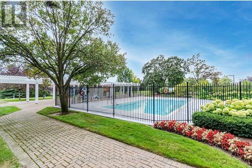 1808 - 550 Webb Drive, Mississauga, ON - Outdoor With In Ground Pool