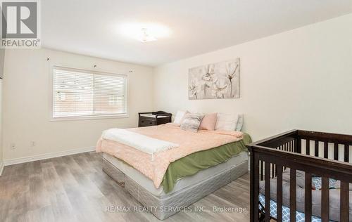 31 Hollingsworth Circle, Brampton, ON - Indoor Photo Showing Bedroom