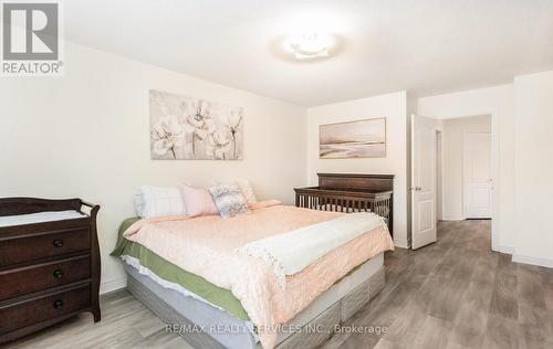 31 Hollingsworth Circle, Brampton, ON - Indoor Photo Showing Bedroom