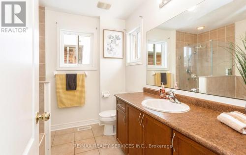 31 Hollingsworth Circle, Brampton, ON - Indoor Photo Showing Bathroom