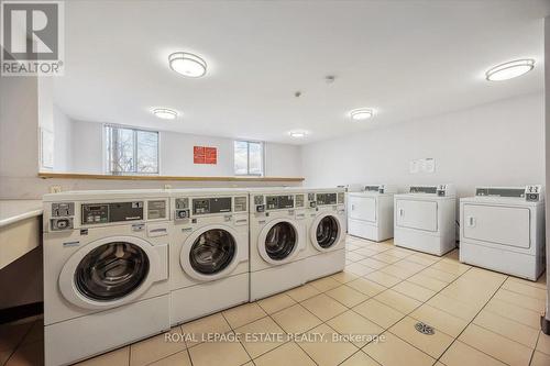 508 - 2835 Islington Avenue E, Toronto, ON - Indoor Photo Showing Laundry Room