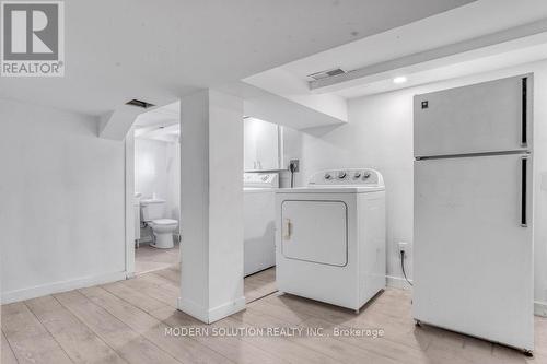 56 Cambridge Avenue, Hamilton, ON - Indoor Photo Showing Laundry Room