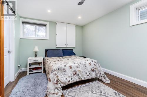 12895 King Road, Niagara Falls, ON - Indoor Photo Showing Bedroom