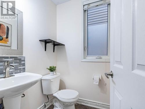 47 Donomore Drive, Brampton, ON - Indoor Photo Showing Bathroom