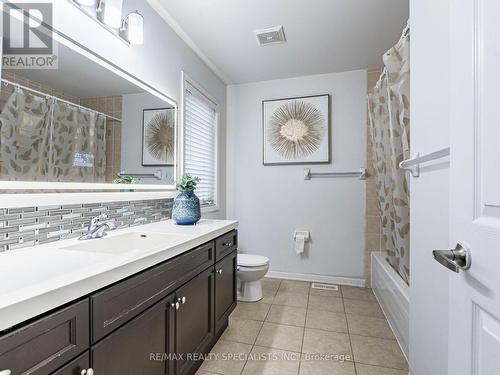 47 Donomore Drive, Brampton, ON - Indoor Photo Showing Bathroom