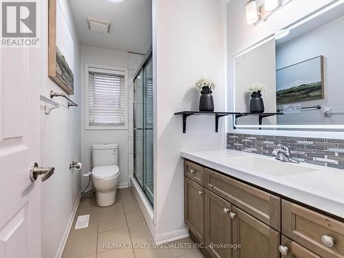 47 Donomore Drive, Brampton, ON - Indoor Photo Showing Bathroom