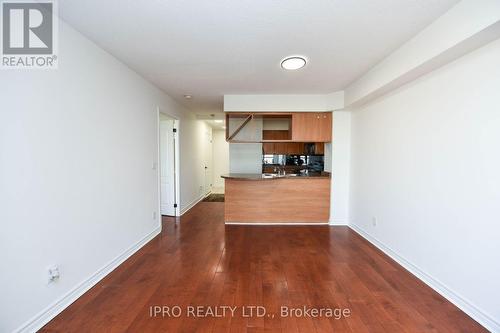 1006 - 4090 Living Arts Drive, Mississauga, ON - Indoor