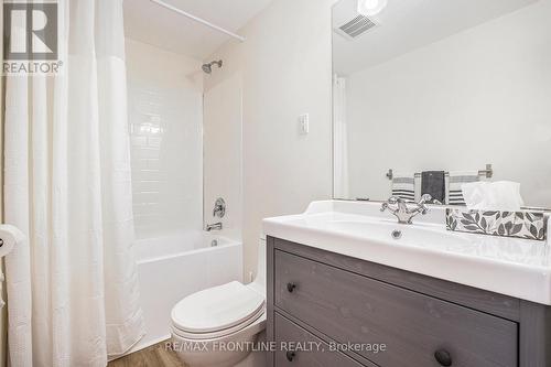 1120 Donaldson Road, North Frontenac (Frontenac North), ON - Indoor Photo Showing Bathroom