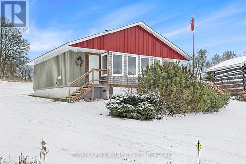 1120 Donaldson Road, North Frontenac (Frontenac North), ON - Outdoor