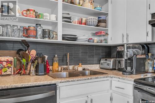 3117 Milton Street, Saskatoon, SK - Indoor Photo Showing Kitchen With Double Sink