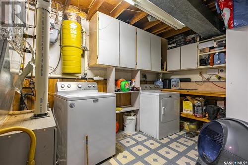 3117 Milton Street, Saskatoon, SK - Indoor Photo Showing Laundry Room